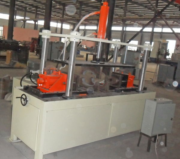 消聲器成型翻邊機(jī)